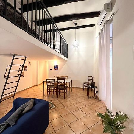 Core Guest House Наполи Екстериор снимка