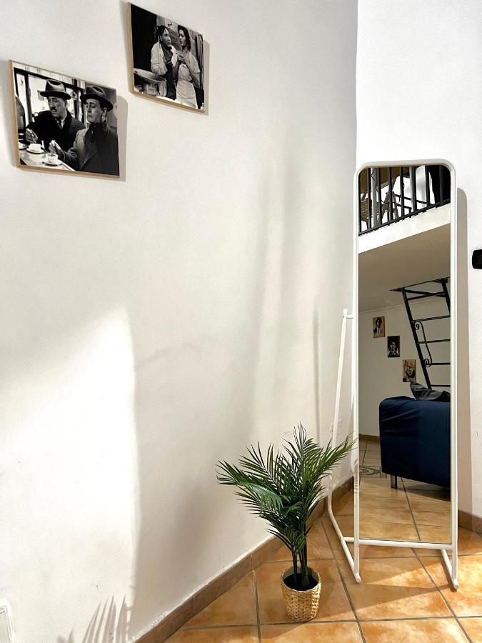 Core Guest House Наполи Екстериор снимка