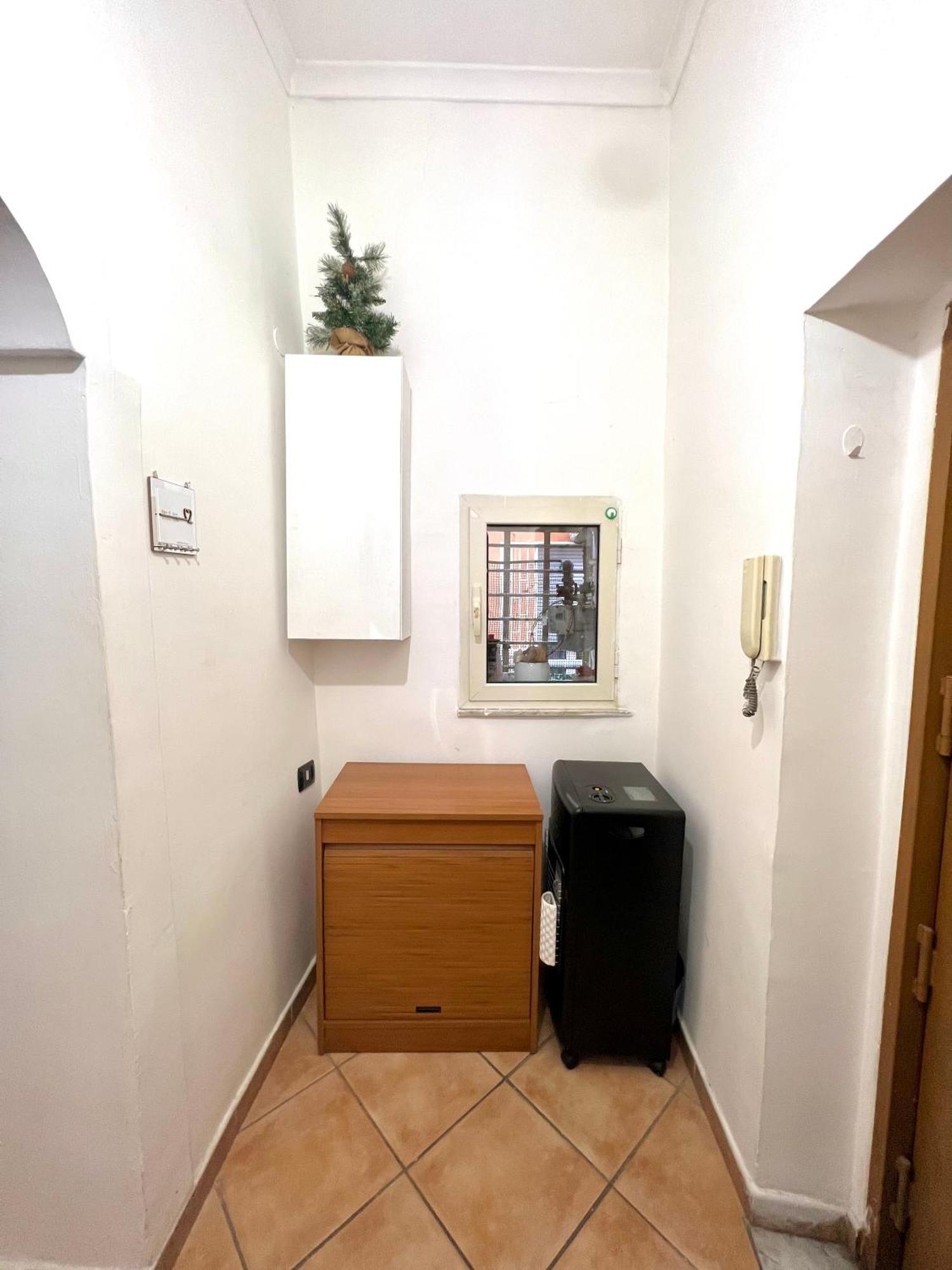 Core Guest House Наполи Екстериор снимка