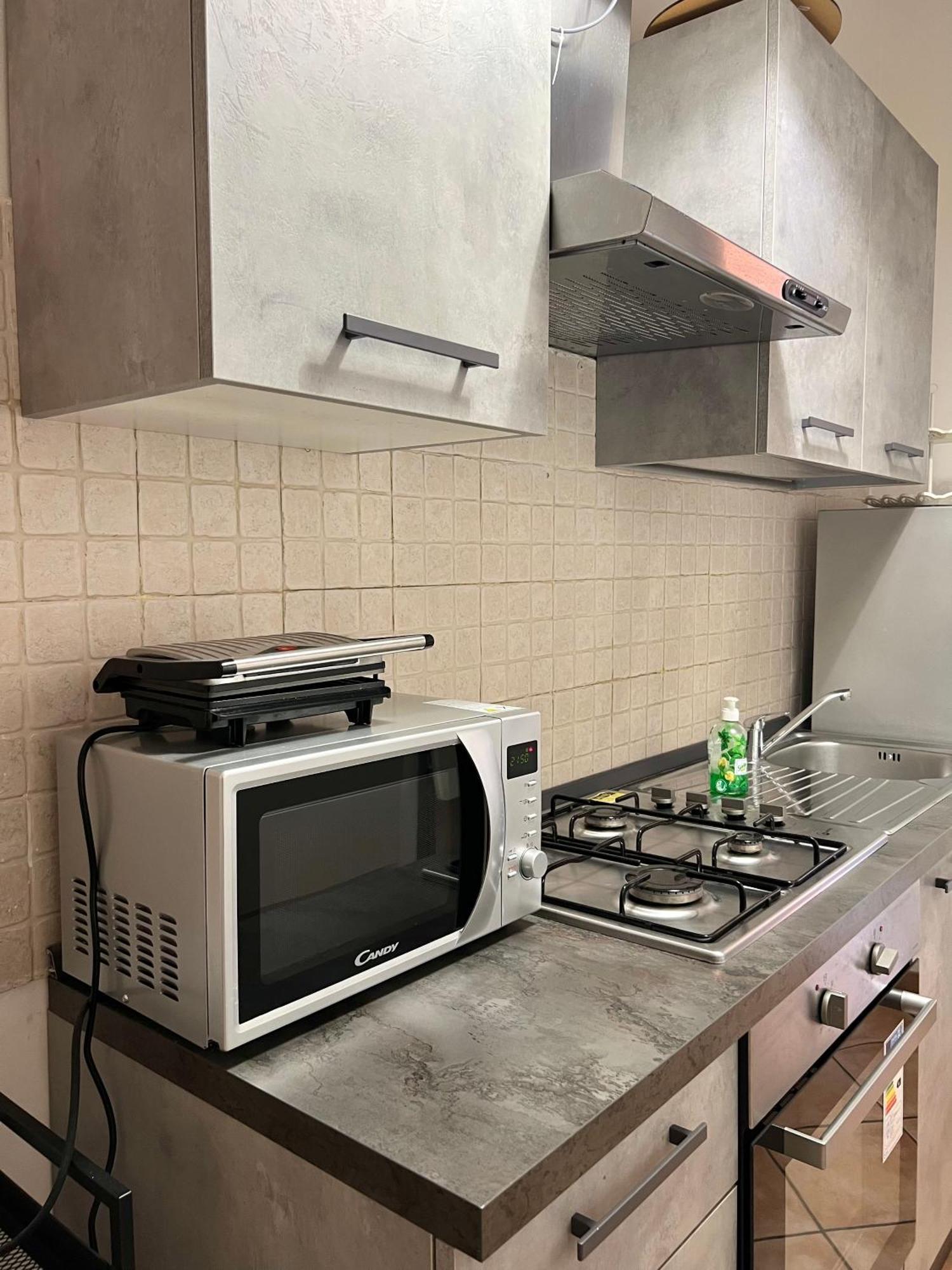Core Guest House Наполи Екстериор снимка